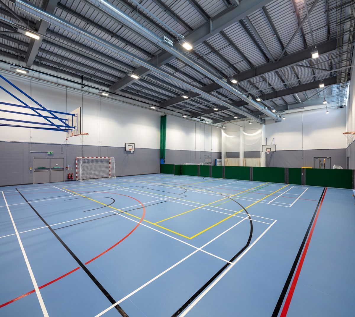 lsiarchitects's tweet photo. Our project with @WatesGroup for @AtamAcademy is looking fantastic! The new Sikh faith #school in the London Borough of Redbridge, and part of the Khalsa Academies Trust, was funded by the @educationgovuk. Take a look at some of the completion photos.  #architects #design https://t.co/HqCTUvLDwa