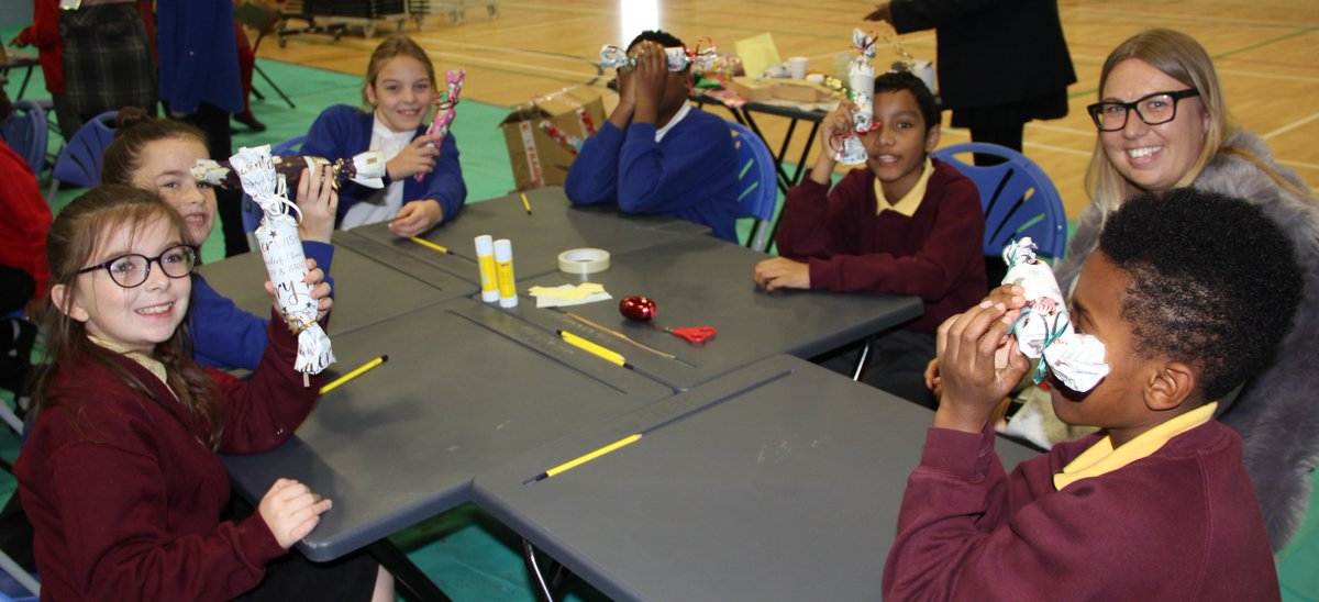 AllHallowsRC's tweet photo. We are now feeling lovely and Christmassy thanks to Y6 pupils @TheCathedralSch @HolyFamilyM6 @StBoniface13 #StSebs #StJosephs #StThomas for taking part in today's wonderful Christmas craft transition activities. @SalfordFDN #teamtransition #TheAllHallowsWay https://t.co/mCe3nfoKSY