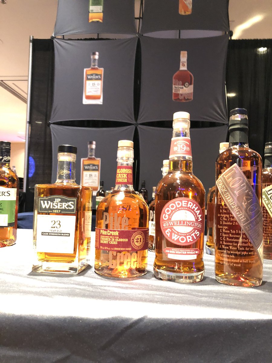 CDNWhiskyDoc's tweet photo. The Northern Border Collection 2019 was a VIP hit at the NY Whisky Fest.  #lot40caskstrength was the star.  #canadianwhisky #ryewhisky @davegrantmitton https://t.co/KYfYoNxwh6