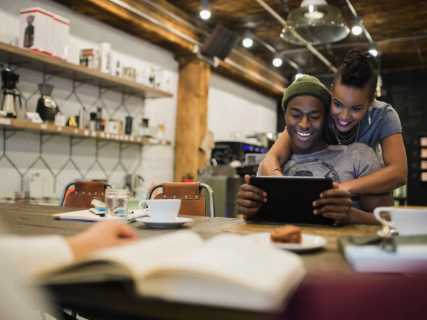 “Speed directly drives the user experience—and if any element of the experience falters, users will look elsewhere...We knew we needed faster storage to keep up.” Learn why <a href="/PlentyOfFish/">Plenty of Fish</a> chose #IBMStorage #Flashstorage ow.ly/3vYk50x0J8K bit.ly/383ZA3T