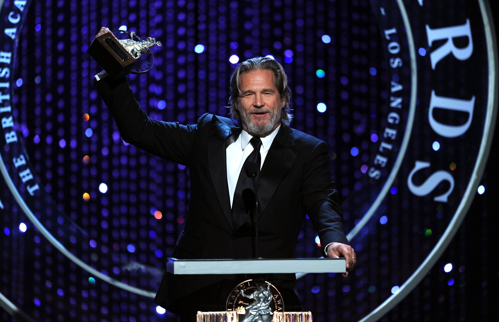  White Russians all round! 
Happy Birthday to the Dude, BAFTA-winning actor Jeff Bridges Best Bridges gif? 