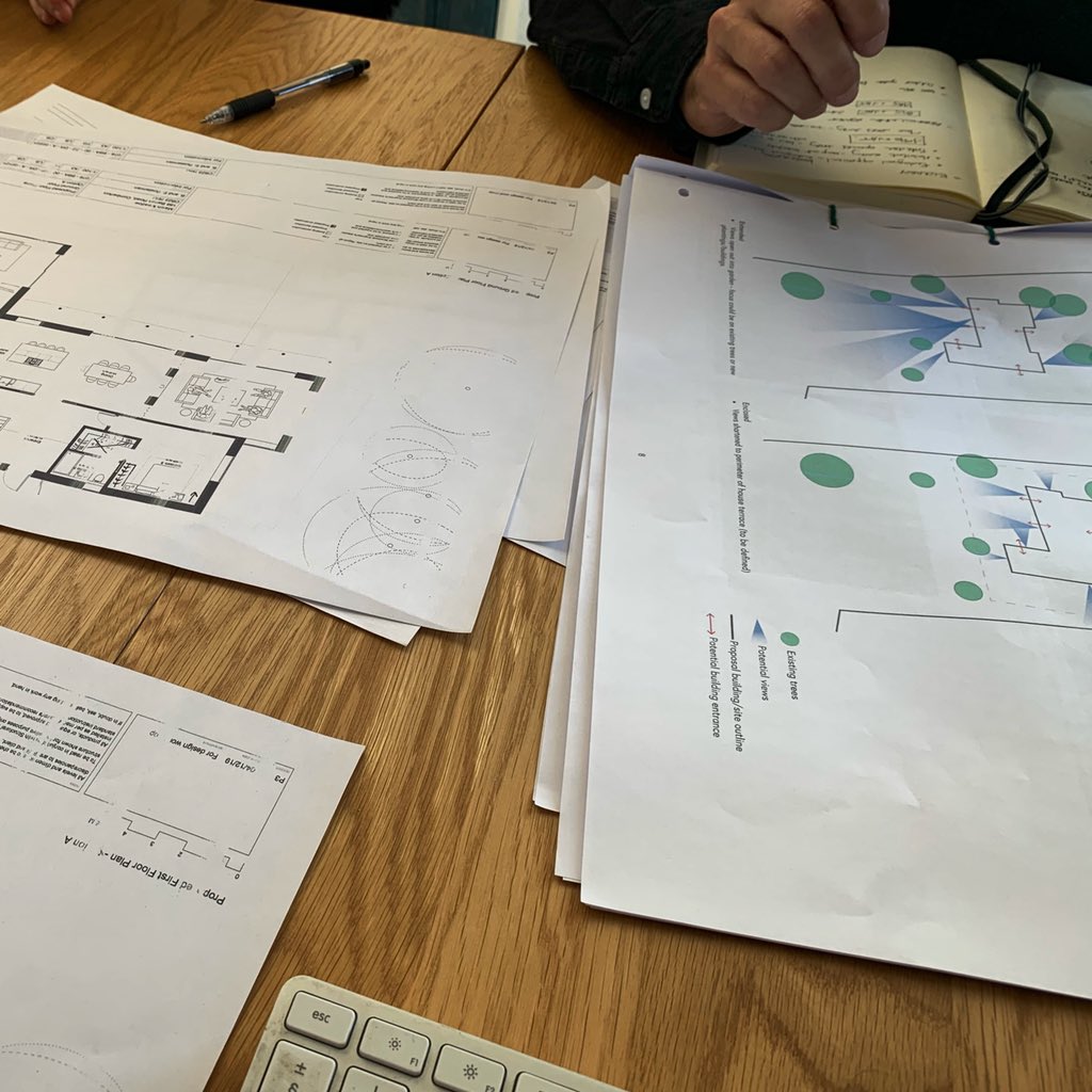 wearebba's tweet photo. #wearemeeting with @MRG_Studio to discuss the landscape and wider site strategy for a new build family home in South Cambridgeshire. We are also working with #CARStructures and @MaxFordhamLLP and will be submitting a planning application in early 2020. #wearebba #bbamarchmeadow https://t.co/Fkj1bBcYZ9