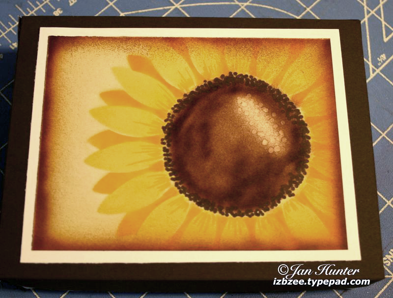 Craftwell's tweet photo. Happy Wednesday😀 Today we wanted to feature our guest designer @nurtureyrheart and her lovely sunflower card she made using the eBrush. Check out https://t.co/N19CUHq88T to making your own.
#craftwell #guestdesigner #ebrush #airbrush #sunflower #cardmaking #wednesday #december https://t.co/JQ3dRNPOMj
