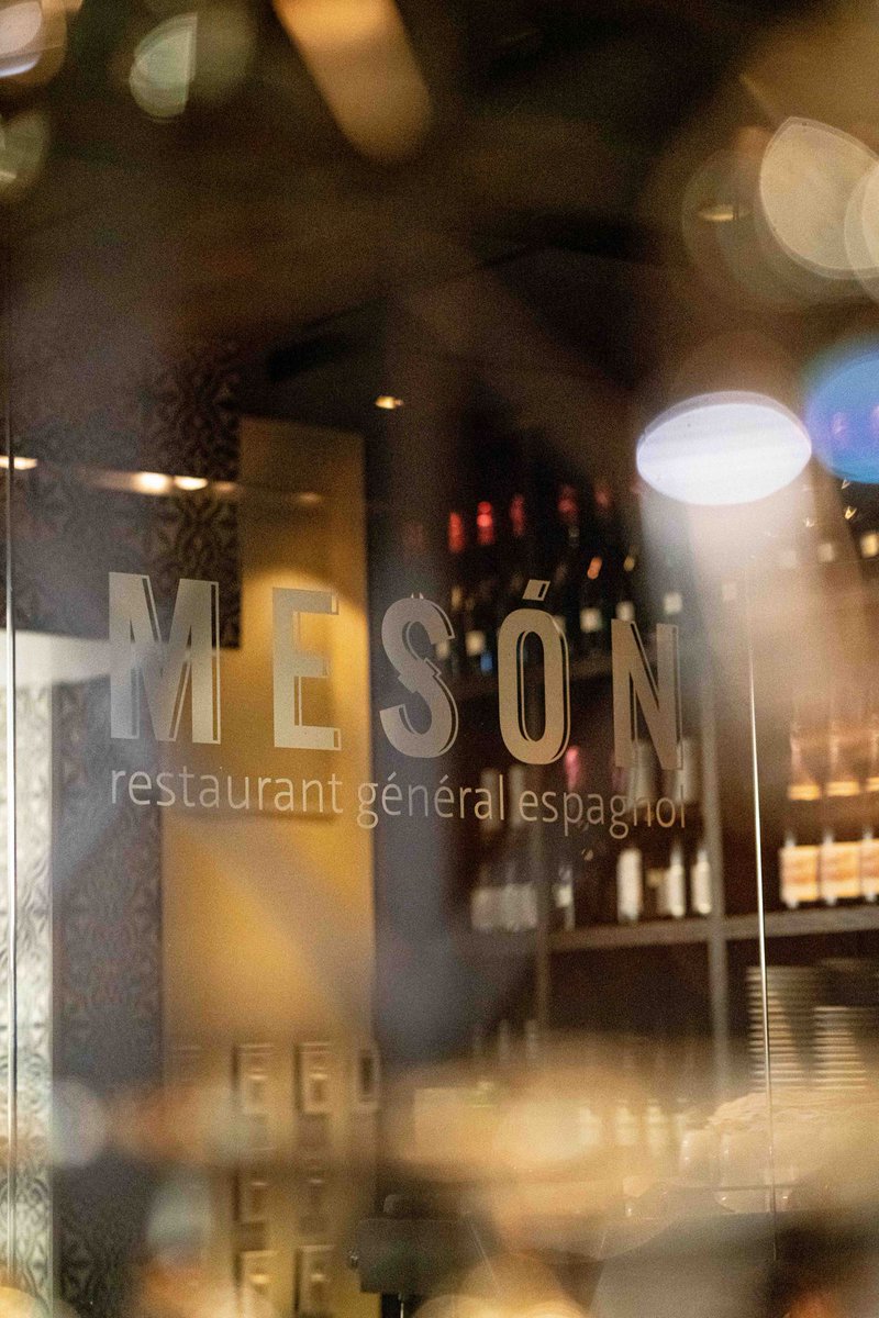 Petit rappel qu'on est fermé jusqu'au 26 décembre. 
D'ici là, profitez en bien pour célébrer avec ceux que vous aimez et joyeux Noël! 🎄☺️
#meson #christmas