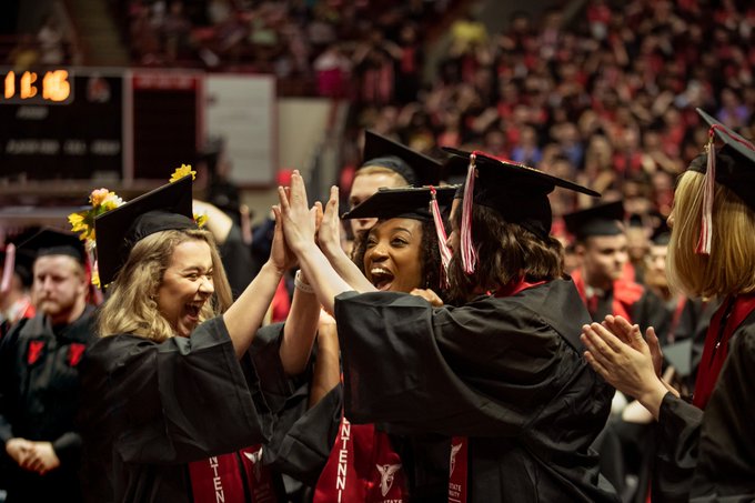 Happening now!

Graduates, today until 3 p.m., speak with the Commencement Office with questions about graduation. A representative from Balfour is on hand to assist you with purchasing a class ring.