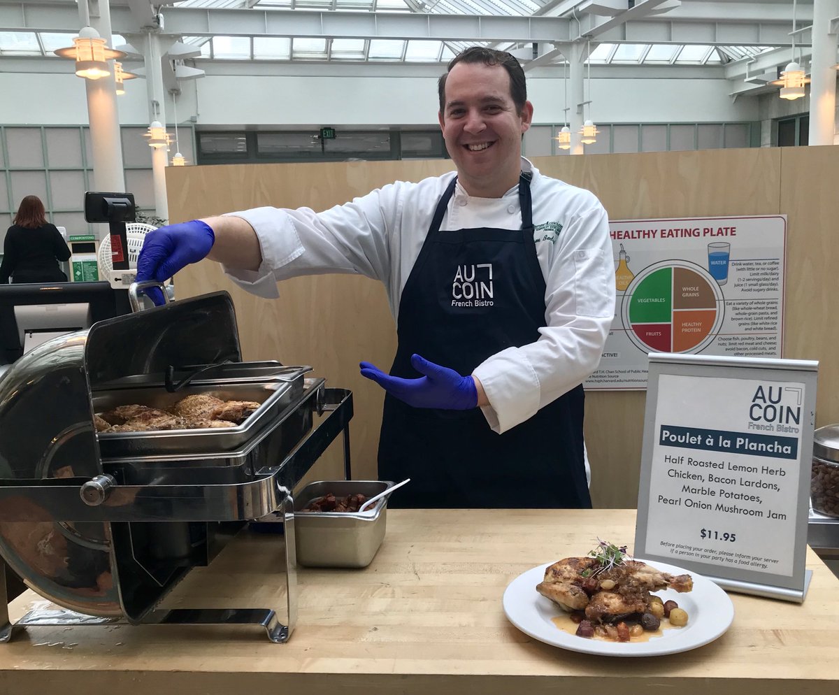 Come enjoy our newest #RA #CulinaryInnovation - Au Coin, at Chef Adam’s #ChefsTable at Courtyard Café today! Poulet a la Plancha. Half roasted lemon herb chicken, bacon lardons, marble potatoes with pearl onion mushroom jam 😊👨🏻‍🍳 🇫🇷