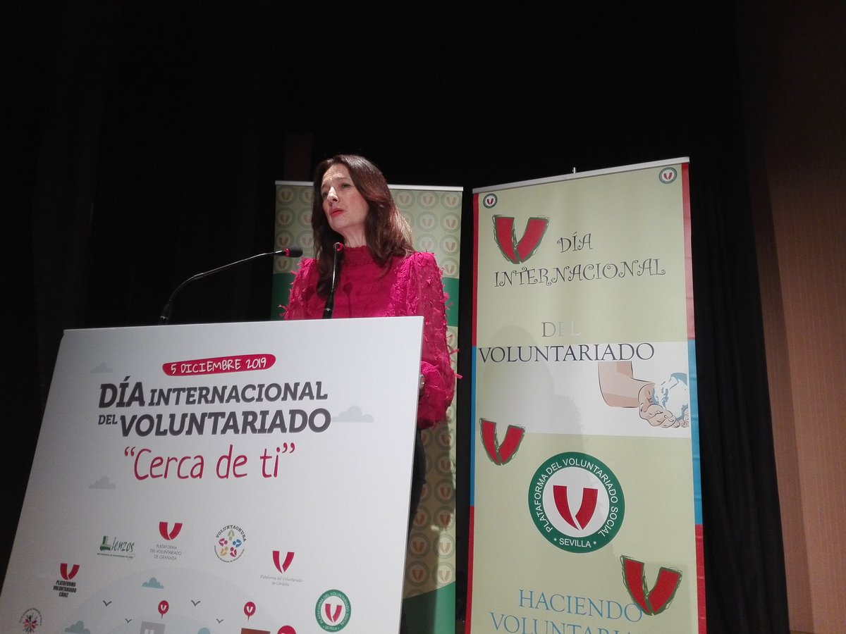 Lourdes Ballesteros, secretaria general de Políticas Sociales, Voluntariado y Conciliación de la <a href="/AndaluciaJunta/">Junta de Andalucía</a> : "Hay que hacer visible la labor de los voluntarios, que son el corazón de nuestra sociedad"