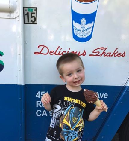 😋🥳🍦🍨What’s your favorite MisterSoftee treat? Let us know in the comments below! 🍫🍒🍍