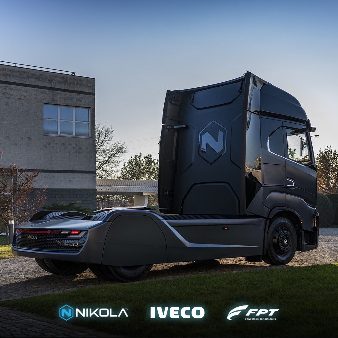 iveco_zfas's tweet photo. ⚡️Descubre NIKOLA TRE: El primer vehículo con batería eléctrica (BEV) construido sobre los huesos del IVECO S-WAY.⚡️
#IVECO #NIKOLA #zeroemission #electricbattery #fuelcell #UnlocktheNextLevel #TrucktotheFuture #NIKOLATRE #ZFAS #Barcelona https://t.co/jRlWSQwr7x
