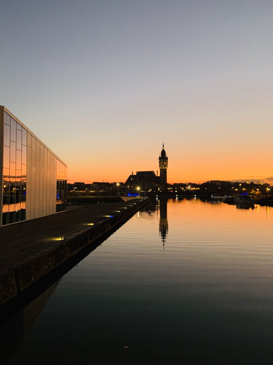 <a href="/intencite/">Intencite</a>  à l'affût de nouveaux défis pour imaginer la #villeahauteurdHomme : lancement de la réflexion sur les nouveaux programmes créateurs de valeur pour le #portdeCalais. A la rencontre des voyageurs, chauffeurs et calaisiens pour imaginer les usages du port de demain !