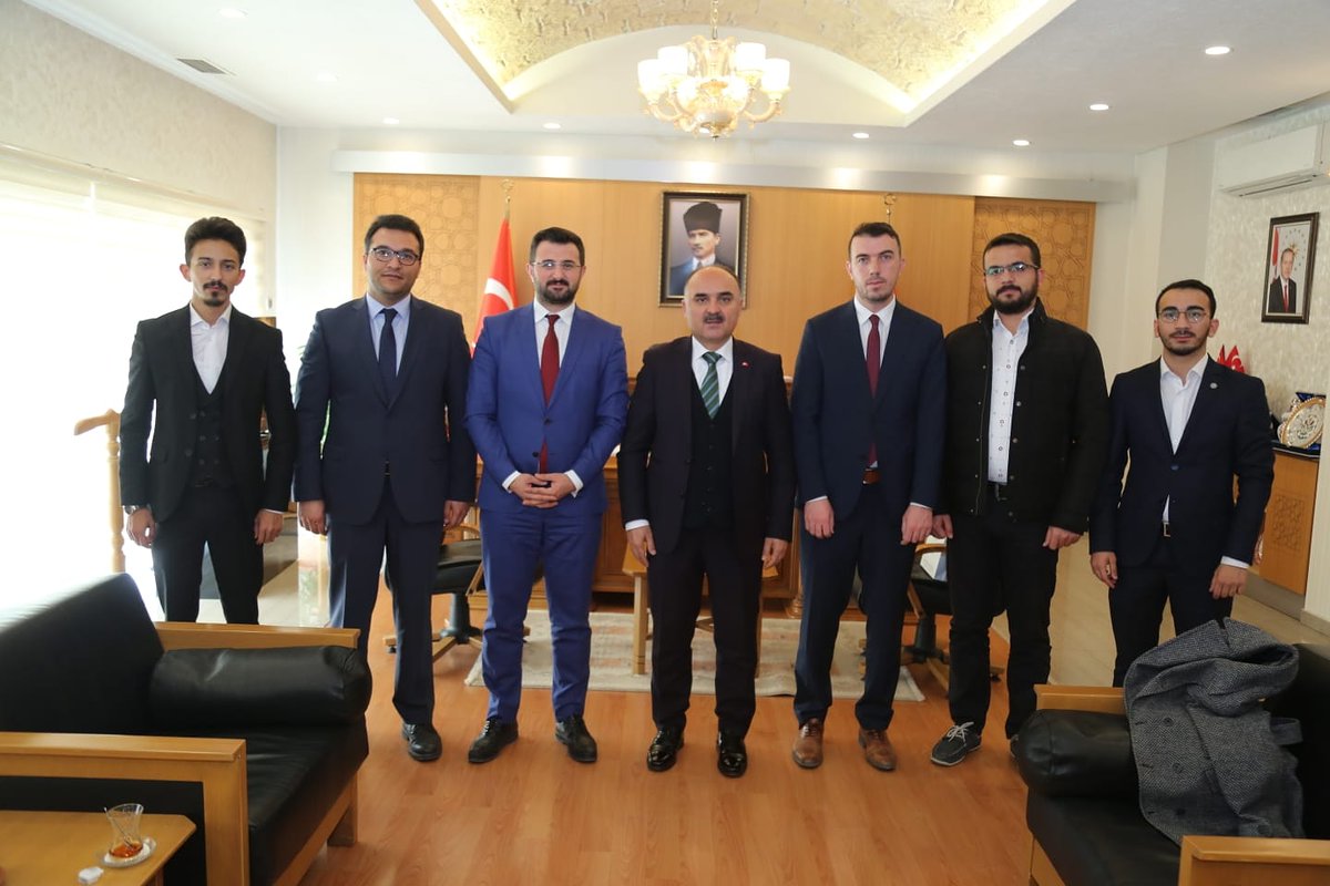 İl Başkanımız Av.Baki Coşkun ve heyeti Kayseri Valisi Şehmus Günaydın Beyi ziyaret ettiler.