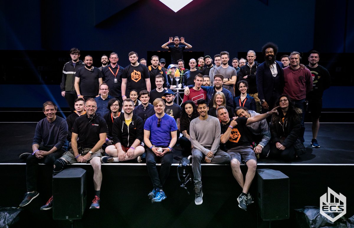 JasSMarwaha's tweet image. With @ecs wrapped up for the 2019 calendar, I’m really happy with our contribution to CS:GO esports this year

To be this years PM on @FACEIT flagship esports brand is something to really be proud of

PM for #ECS7 &amp;amp; joint PM for #ECS8 

Also much love to the crew! U the real MVPs