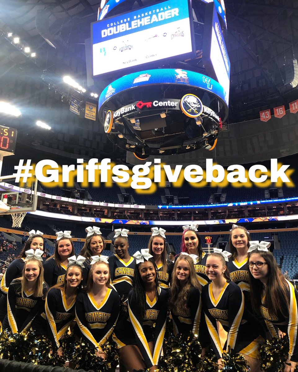 Griffs_Cheer's tweet image. Griffs Cheer is giving back!💛💙 

Family, friends and fellow Canisius students please take the time to look through this set of pictures. If you have any questions on how to donate please dm us! Anything helps! #griffsgiveback #seasonofgiving #cornerstonemanor