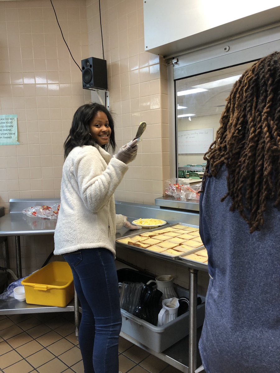 PageHighSCA's tweet image. student council made a trip to urban ministries to make and serve breakfast this morning as one of our service projects this december!