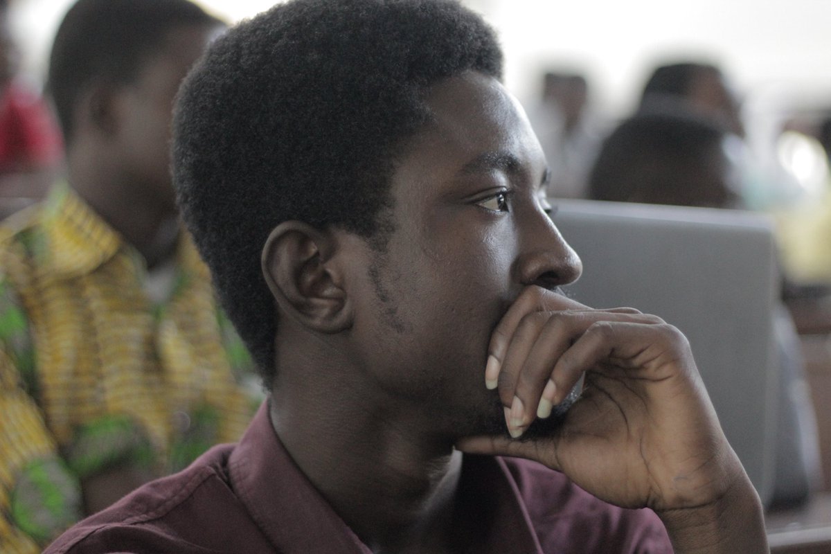 thescisaknust's tweet photo. A very great initiative indeed!! Thanks to the Leadership of SCISA for these great Classes in addition to this semester's curriculum.
#DiGiFest19 
#ScisaDGT 
@knust_src @focusfmknust @KNUST_Live @KNUSTGH @tektvgh @kwadwosheldon @hesaknust @CoHSSknust @_gesa_knust @GreatKsbsa https://t.co/anZJl9OuR3