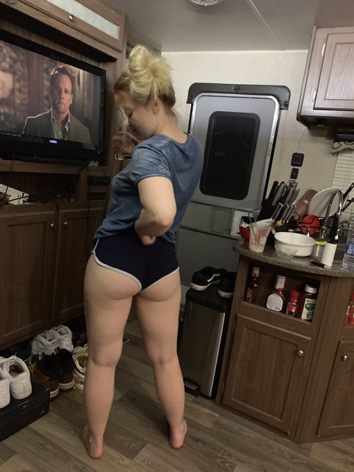 Check it out. #BabeStationFans #BabeSquad https://t.co/I9Vhnb0eFU<a href="/tag/babestationfans"class="tags">#BabeStationFans</a><a href="/tag/babesquad"class="tags">#BabeSquad</a>
