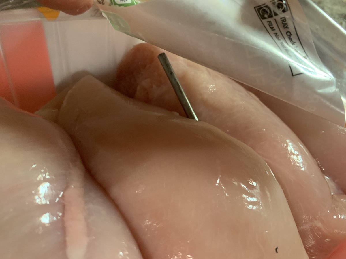 vicwright's tweet photo. @sainsburys just making my tea, opened up the chicken and find a metal pole stuck through the middle.... now back off to the shops to replace it 😡 https://t.co/w69WBOxv02
