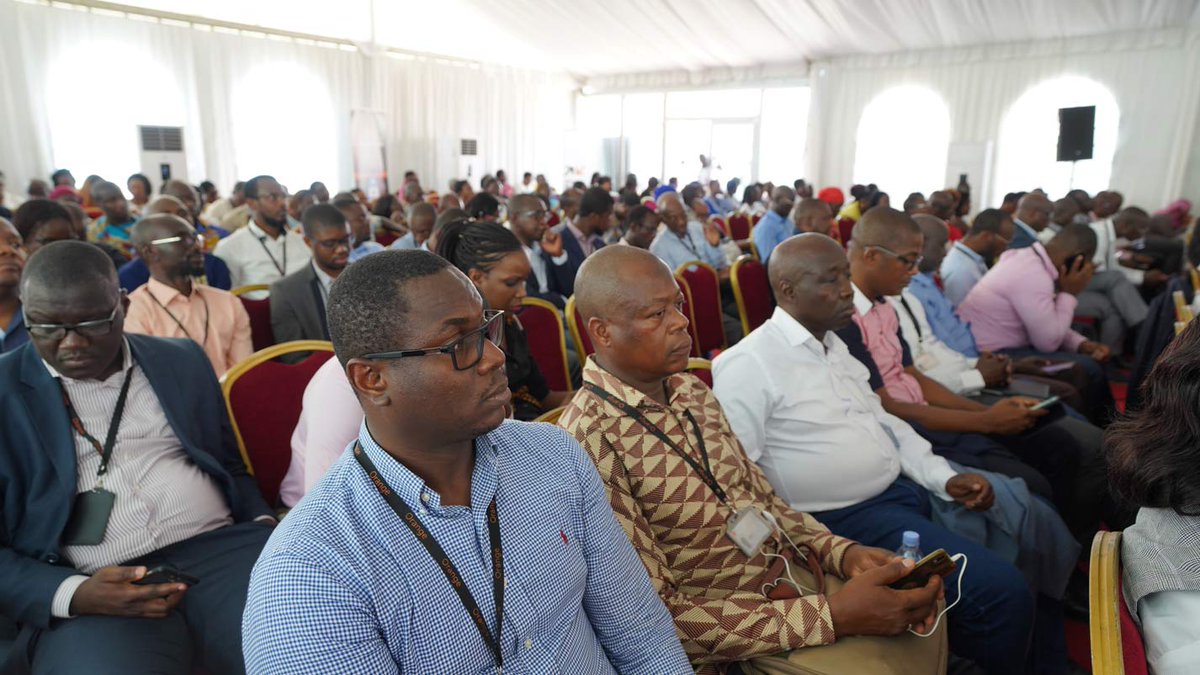 @CI_Orange tweet media