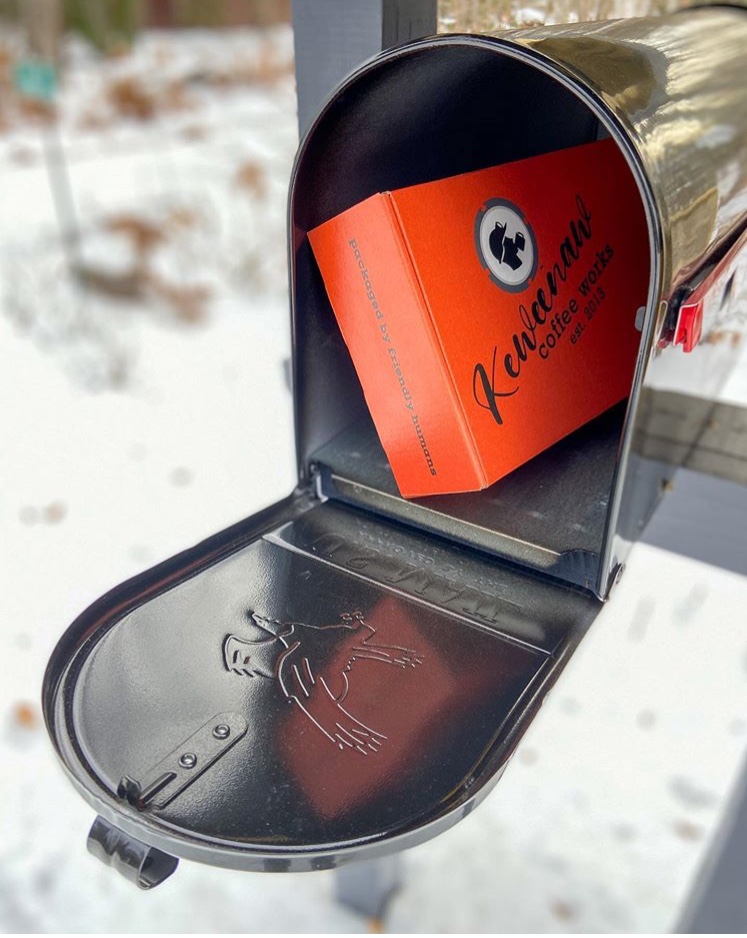 The Flavors you love. The buzz you crave. The state you call home. Give (or get) it all with the 906 Coffee Box subscriptions from Keweenaw Coffee Works.  #HolidaysAreComing #shopsmall #MichiganGiftBox #906Coffee  keweenawcoffeeworks.com