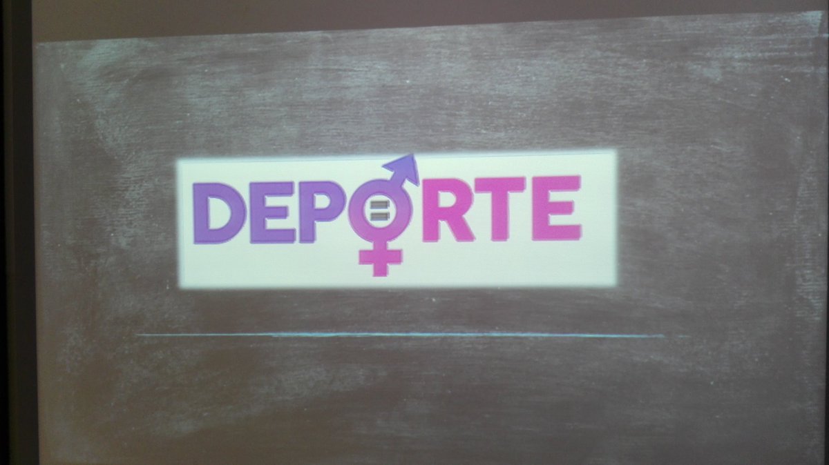 Encantados de participar en la campaña "Igualdad y deporte" con la presencia del Club Voley Teruel y el apoyo del Gobierno de Aragón, #Pivateam# Gracias Miriam y Carlos por venir a Valderrobres un día como hoy.