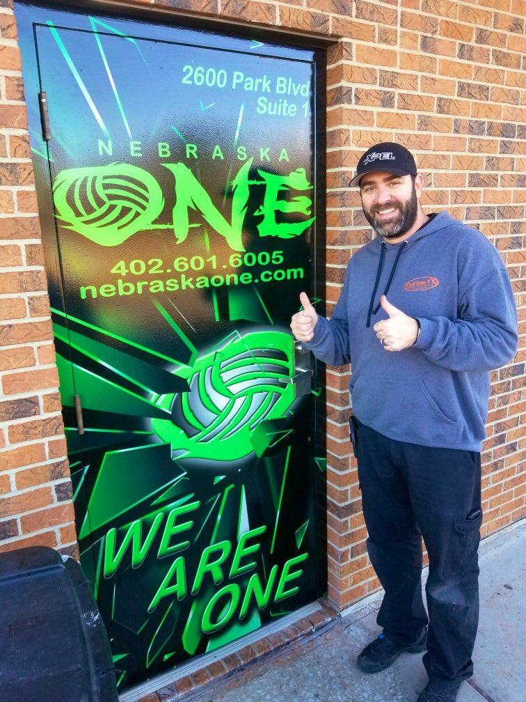 We_are_NEONE's tweet photo. Shout out to custom FX for the sweet new door stickers for our gyms!! #weareone #stickerpride #customfx https://t.co/e64Ukl1XCT