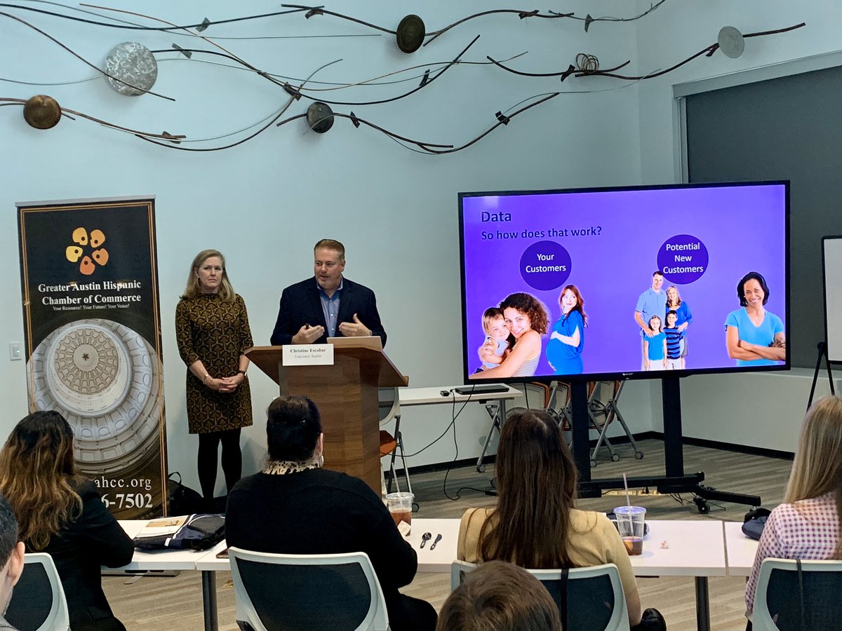 GAHCC's tweet photo. We’re hearing from some of the best when it comes to Marketing your business based on Data with our great partners @SpectrumReach @jrcajas @Univision62 #UtilizingData thank you for hosting @AmplifyCU #GAHCCfamilia https://t.co/V7uQgV9Jks