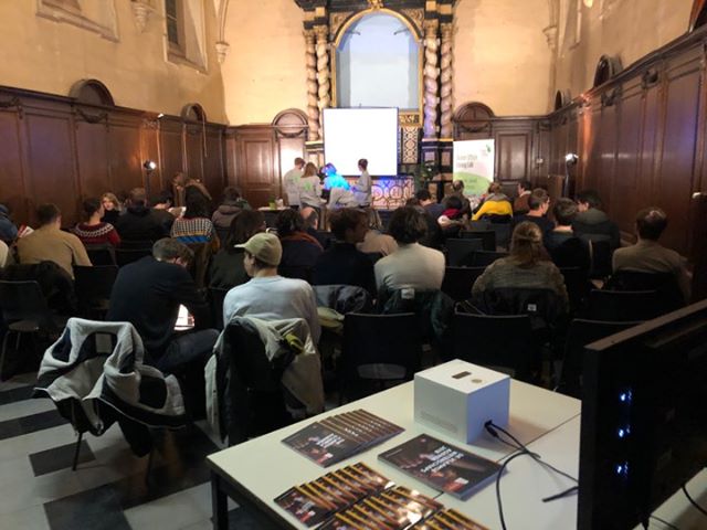 Vanavond zijn we aanwezig in Leuven tijdens het panelgesprek "The future of food". Het gesprek probeert een antwoord te formuleren op een vraag uit de Vlaamse Wetenschapsagenda.  #livinglab <a href="/GOforKUL/">Green Office for KU Leuven</a> #vvdw