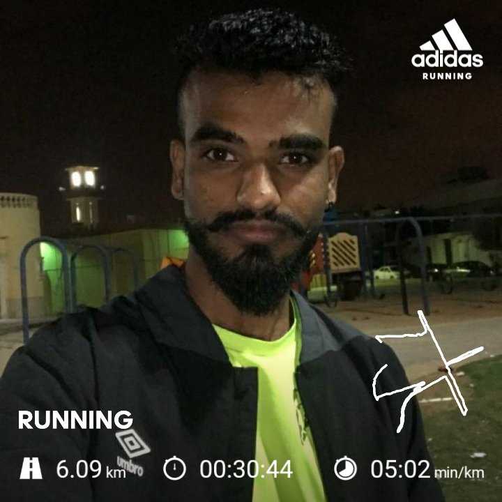 ShreeSirvati's tweet photo. 6kms Midnight road run 🏃...   
#running #runningislife #roadrun https://t.co/DbW0nbmXYe
