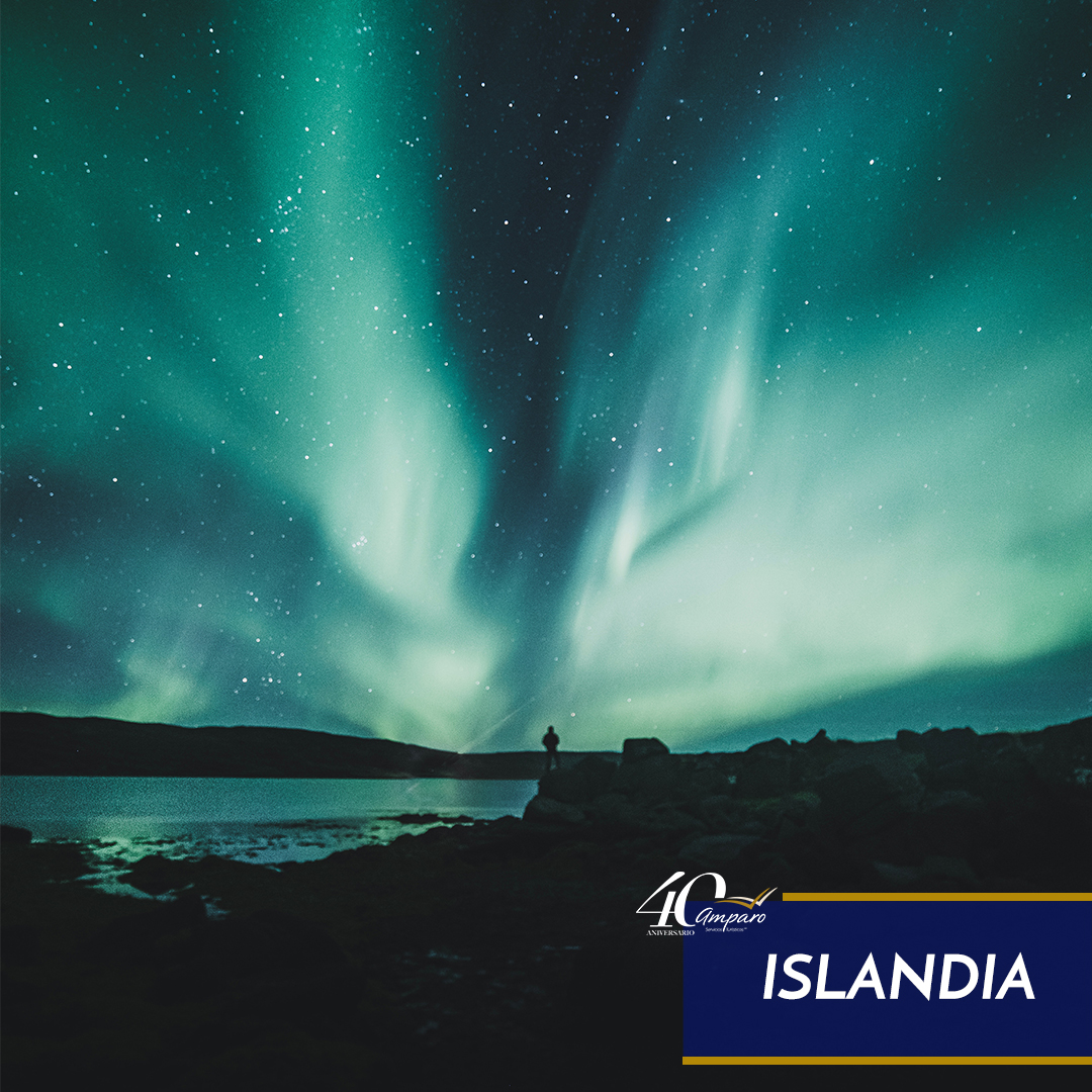 ViajesAmparo's tweet photo. Islandia es un buen sitio para viajar en invierno. Ven y maravíllate con las auroras boreales. Reserva ya 🌌
.
.
#iceland #northernlights #visiticeland #aurora #auroraborealis #worldaurora #icelandtravel #auroraborealblog #ig_iceland #mindfulness #IgersIceland #northernlights_mb https://t.co/QYbY0lH7Wo