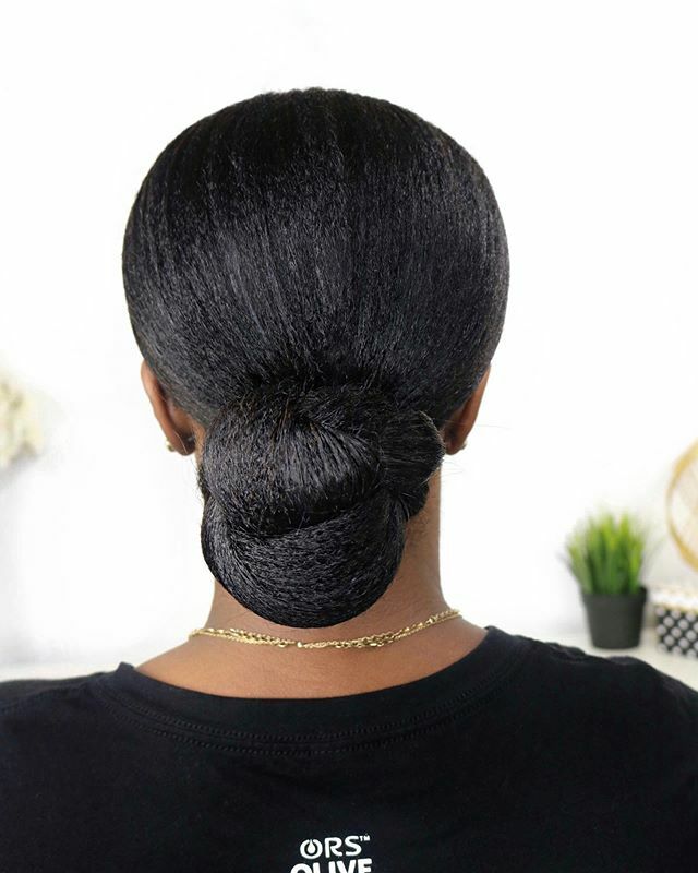 Hairlicious's tweet photo. Moisturize✔️ Seal✔️ Protect ✔️ Repeat‼️
▫️
▫️
#lowbun #protectivestyle #relaxedhair #teamrelaxed #relaxed_and_loving_it #relaxedhairjourney #relaxedhaircommunity #relaxedhairstyles #blackgirlmagic #naturalhairrocks #myhaircrush #naturallyshesdope #sleekb… https://t.co/TtLCS0PgVJ https://t.co/wzZxlUvKUC