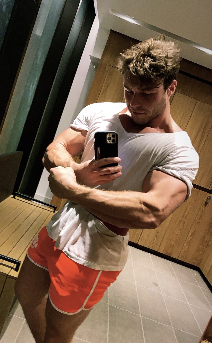 Alpha Derek (1K) tweet media