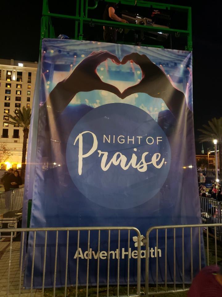 AMIkids's tweet photo. Thank you @AdventHealthCFL @AdventHealth #nightofpraise for supporting the local community including our mission of giving #AtRiskYouth a better chance for a brighter tomorrow!! #AdventHealth @MikeThornton47 https://t.co/cpPyk8JpCB