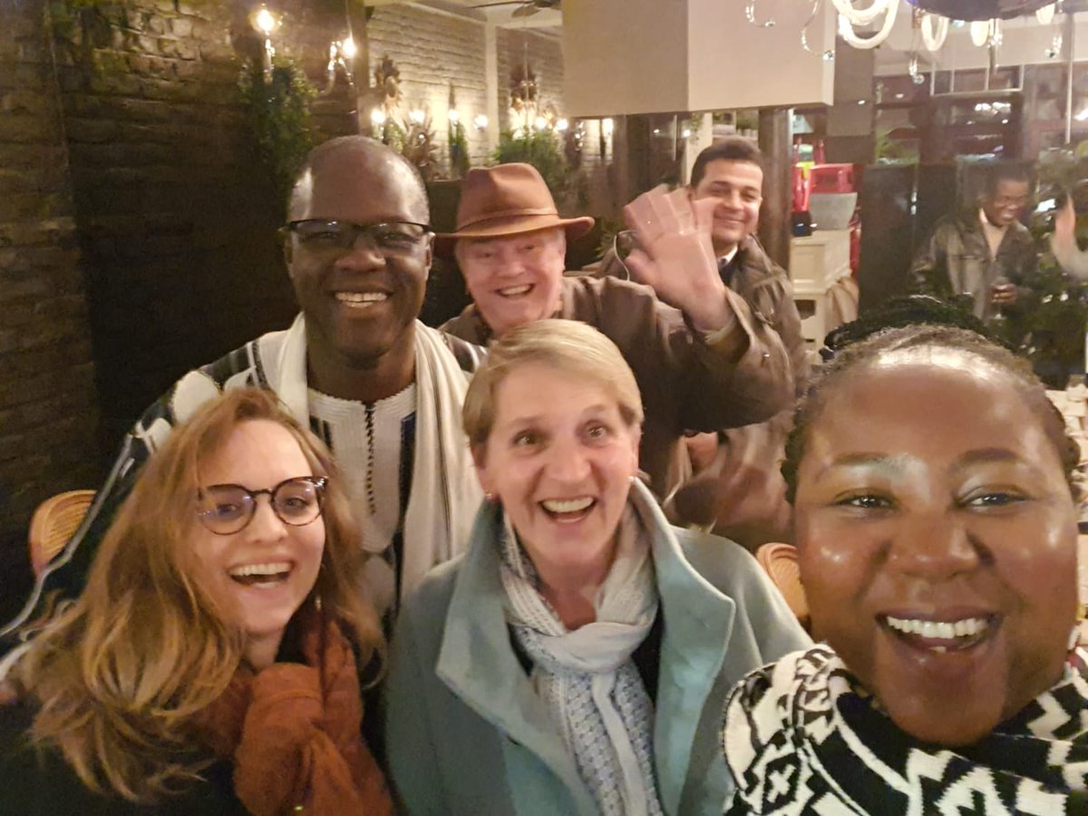 Me_GNO's tweet photo. #RLA #INTERNATIONAL
Quelques images de la réunion du Bureau Exécutif du Réseau Libéral Africain, tenue ce vendredi 22 novembre 2019.
Merci à son Excellence Mme l'Ambassadrice du Burkina auprès de l'U.E pour sa disponibilité.
#Burkina #lwili #RLA #ADF_RDA #ALN #IL #GNO @RdaAdf https://t.co/UNQ3gFMj6x