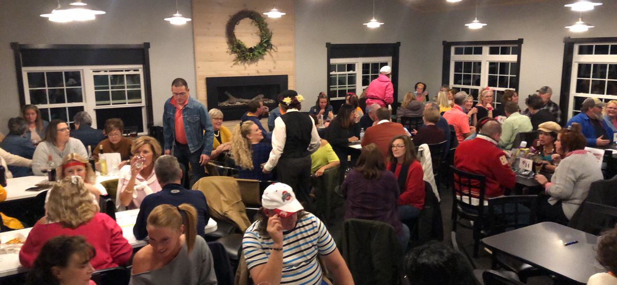 Packed house for 80s trivia.