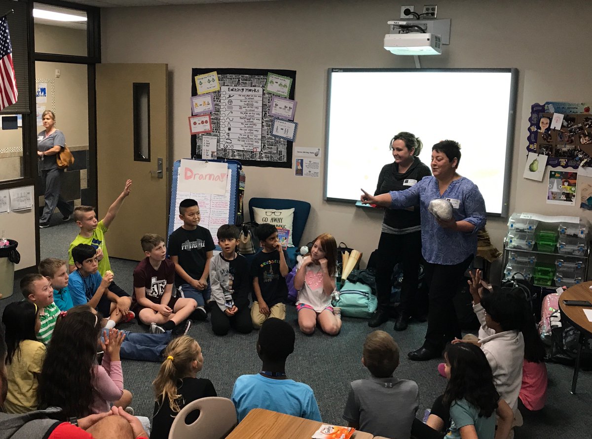 MsClarkeTWE's tweet photo. We had an amazing send off to our fall break with Reader’s Theater AND Thankful Party! 
@TWEHowl
 #twehowl https://t.co/pObbmD9SbN