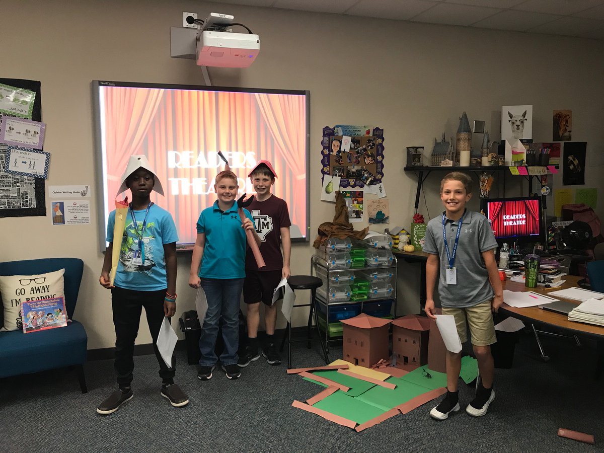 MsClarkeTWE's tweet photo. We had an amazing send off to our fall break with Reader’s Theater AND Thankful Party! 
@TWEHowl
 #twehowl https://t.co/pObbmD9SbN