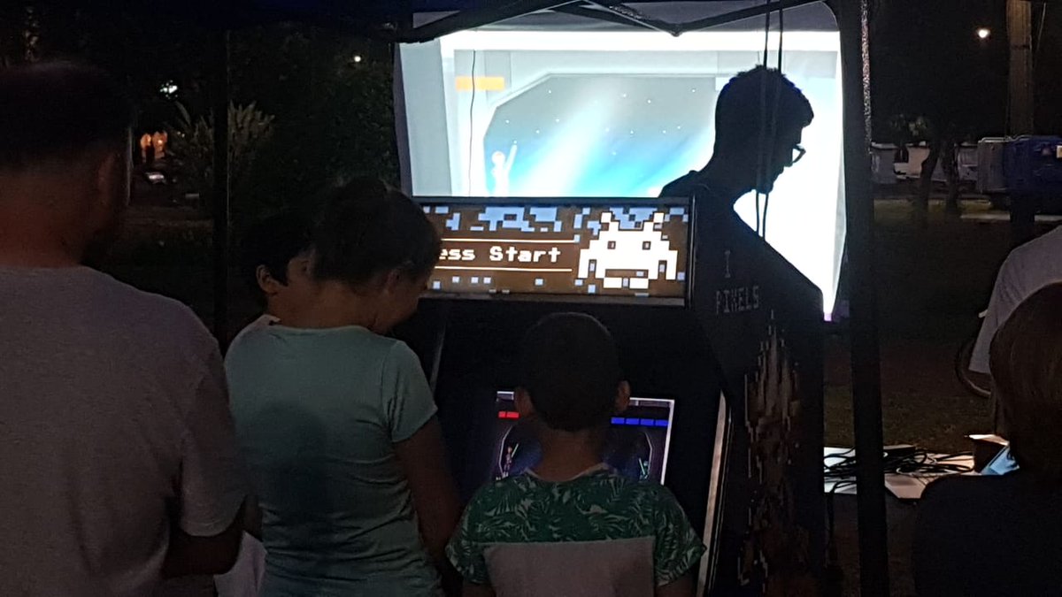 LeanBaggini's tweet photo. #ArcadeJAM Game show
@phaser_ @JavaScriptDaily
#phaser #javascript #JAM https://t.co/PLXnwDzq23