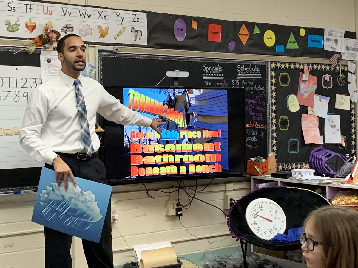 mjmkindercrew's tweet photo. @MichaelEstimeWX visited today to discuss weather, how meteorologists use tools to keep us informed, and tornado safety.  Thank you for a great session! #PBL #bekindergartencrew @stoddard_j @MandyRandles https://t.co/gPTcZcscW3