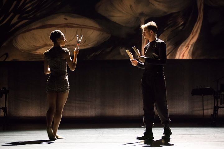 ThirdCoastPerc's tweet photo. #fbf to where #Fields began: our 2018/19 collab with the 🔥 🔥 🔥 artists of @HubbardStreet.
So when we got to make a 🎥 we just had to have 💃 💃 -- Watch "Fields" on @AppleMusic feat HSDC's #RenaButler🌟🌟➡️ https://t.co/sr616wKMEr
📸 Todd Rosenberg
🎧 @JessesBakery https://t.co/EsTbF1OcLH