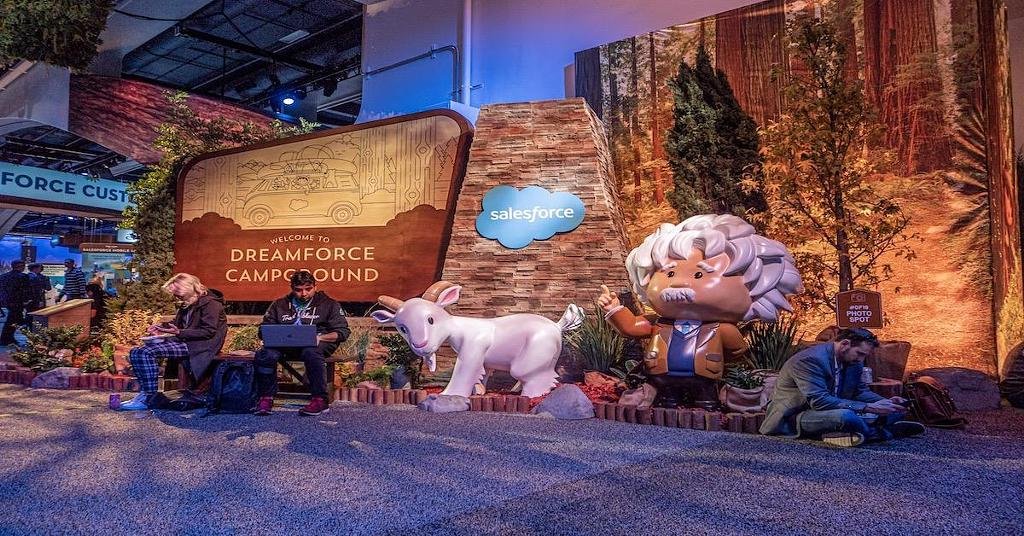 Freeman_APAC's tweet photo. Experience the adventure! The Dreamforce Campground is the ultimate meet-up for the Salesforce community. #DF19 #trailblazers #LiveExperiences https://t.co/qBm6vx3sGm