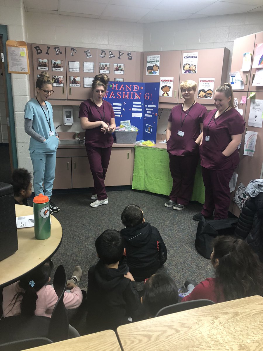 Jessheintskill3's tweet photo. Today was a great day in second grade @WOPineCreek! Careerline Tech Center students taught our kids about hand washing, bullying, fire safety, hygiene and exercise! We were beyond impressed with the time and effort put into each lesson! Thankful to be able to partner with them! https://t.co/bHKx1OVvOQ