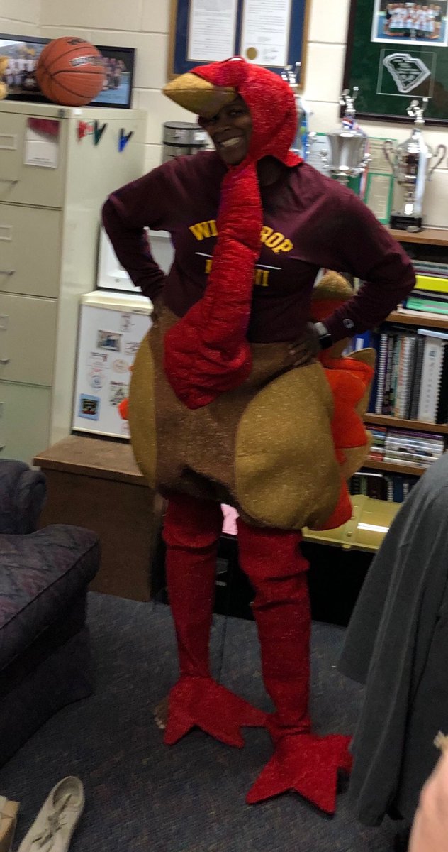 MCHarrisHEC's tweet photo. I’ll do just about anything for my school babies, today this happened. Yup, a turkey costume....in a relay race. 🤦🏾♀️ (I got a feeling this will be talked about for months to come!) And I’m no jive turkey either! #APThings #Putawaythecameras #ReppintheWU https://t.co/pug5vcDGoP
