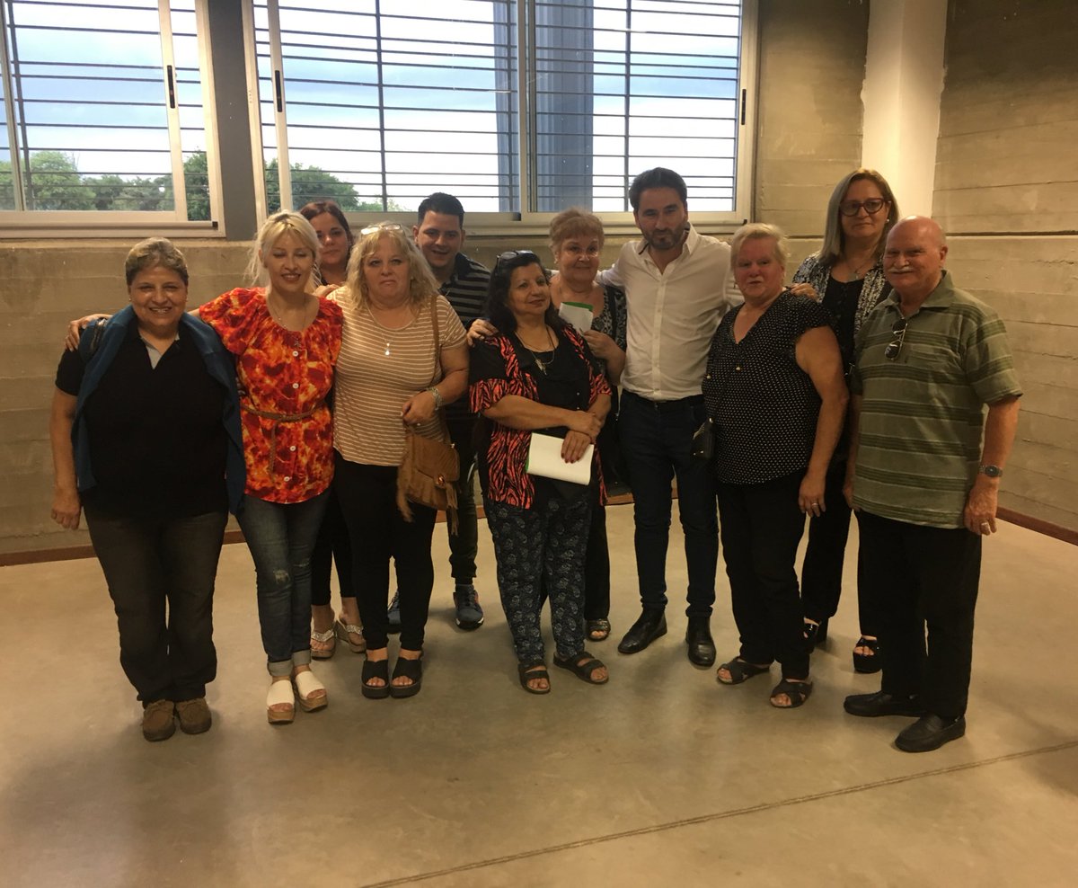 JJuaneda's tweet photo. #AcáEstamos, en el Parque Educativo Este participando de las asunciones de autoridades de los centros vecinales Altamira y de San Vicente!
Felicitaciones Emiliano y Graciela! https://t.co/KdAvNA10ky