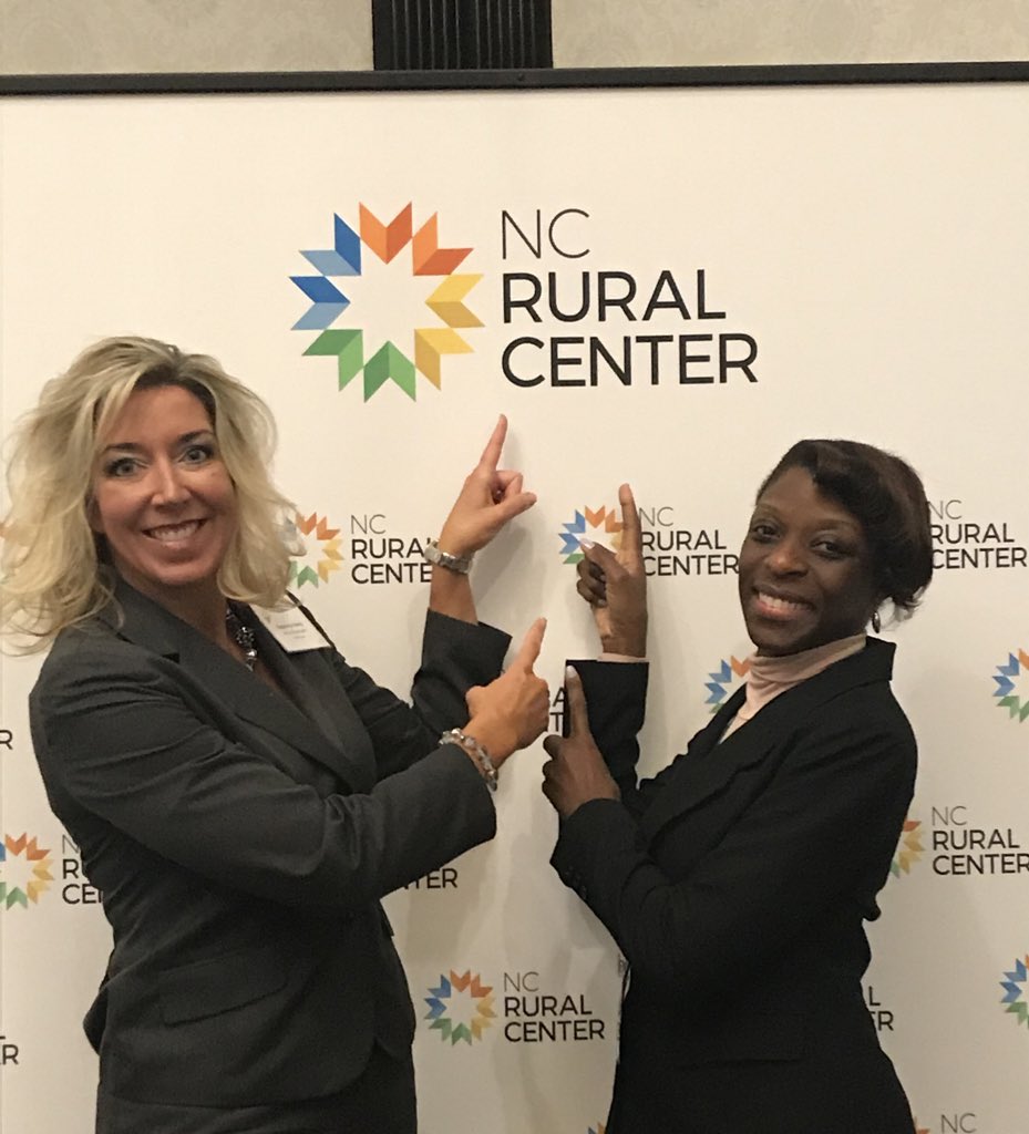 Hometown_Strong's tweet photo. Found some of our DHHS Office of Rural Health professionals. Thanks for all you do to provide health related resources to rural North Carolina! #NCRuralAssembly @ncdhhs https://t.co/TDdOq1IEn4