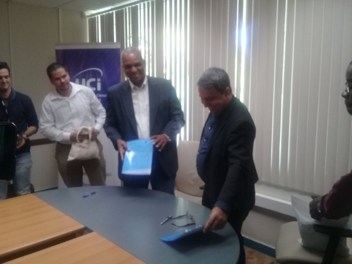 Revolución es unidad,  es sentido  del momento histórico, es cambiar todo lo que puede  ser cambiado. #somoscontinuidad #somoscuba