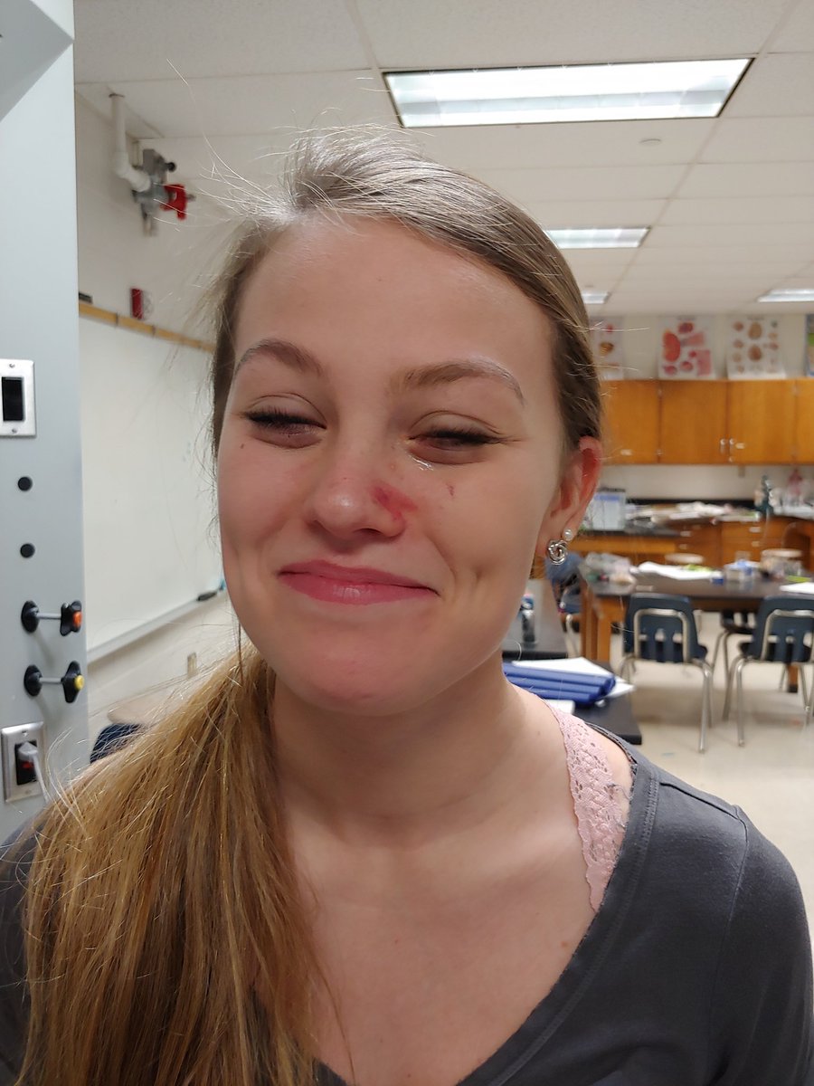 When science arts and crafts go wrong! #dontworryitsjustfoodcoloring  <a href="/EMHSMustangs/">Eastern Montgomery High School</a>