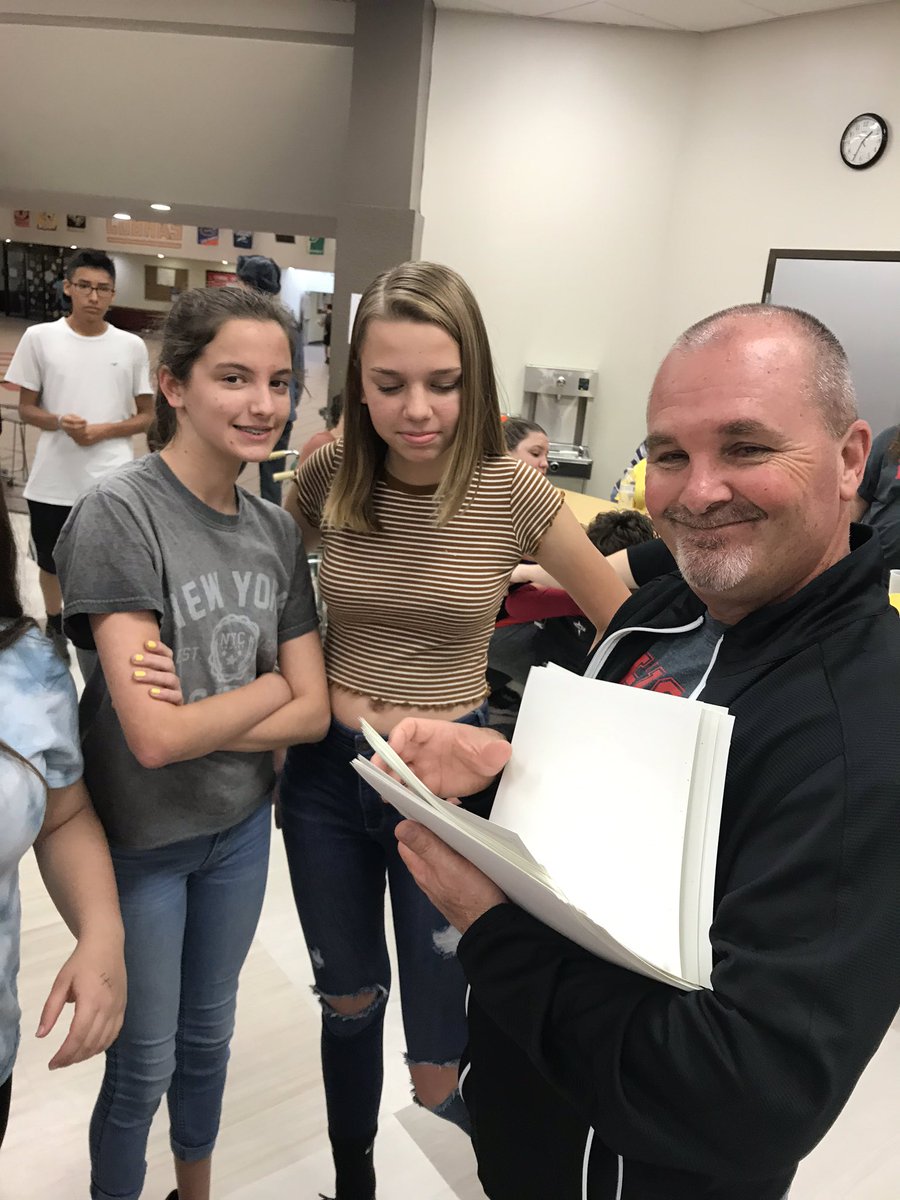 kshorthhs tweet media