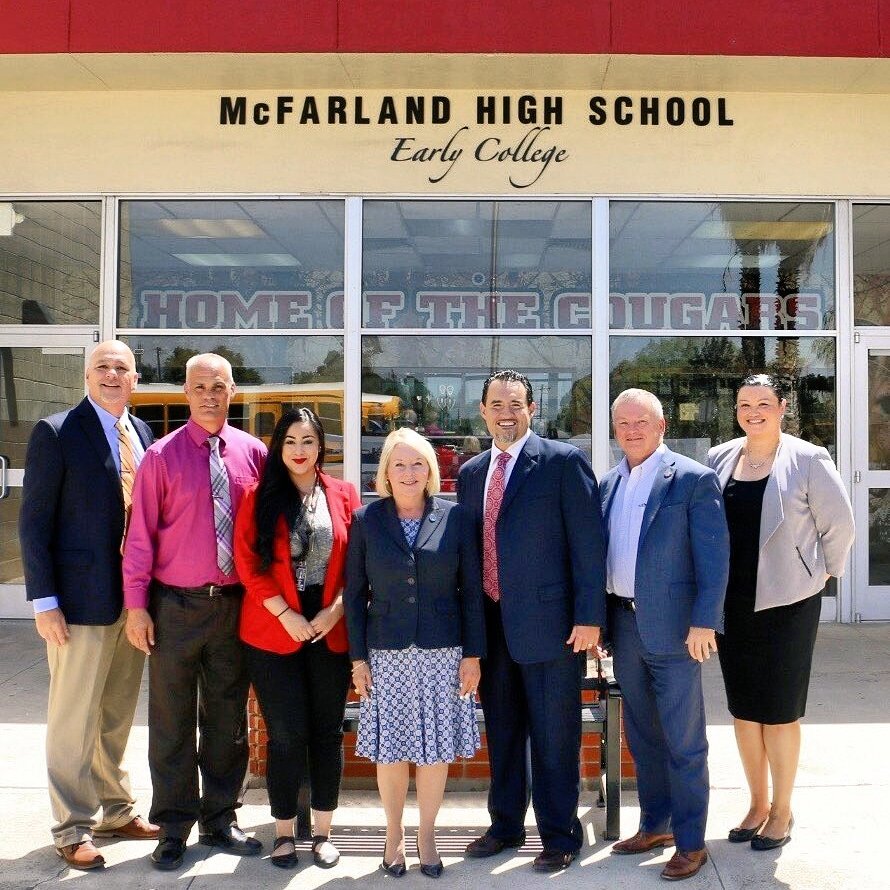 It was such a pleasure having President Lynnette Zelezny and her team visit our campus! Great day discussing important issues and plans for the future!  #Mcfarlandusd #mcfarlandhigh #earlycollege #csub #csubakersfield #calstatebakersfield #roadrunners #bakersfieldca #education
