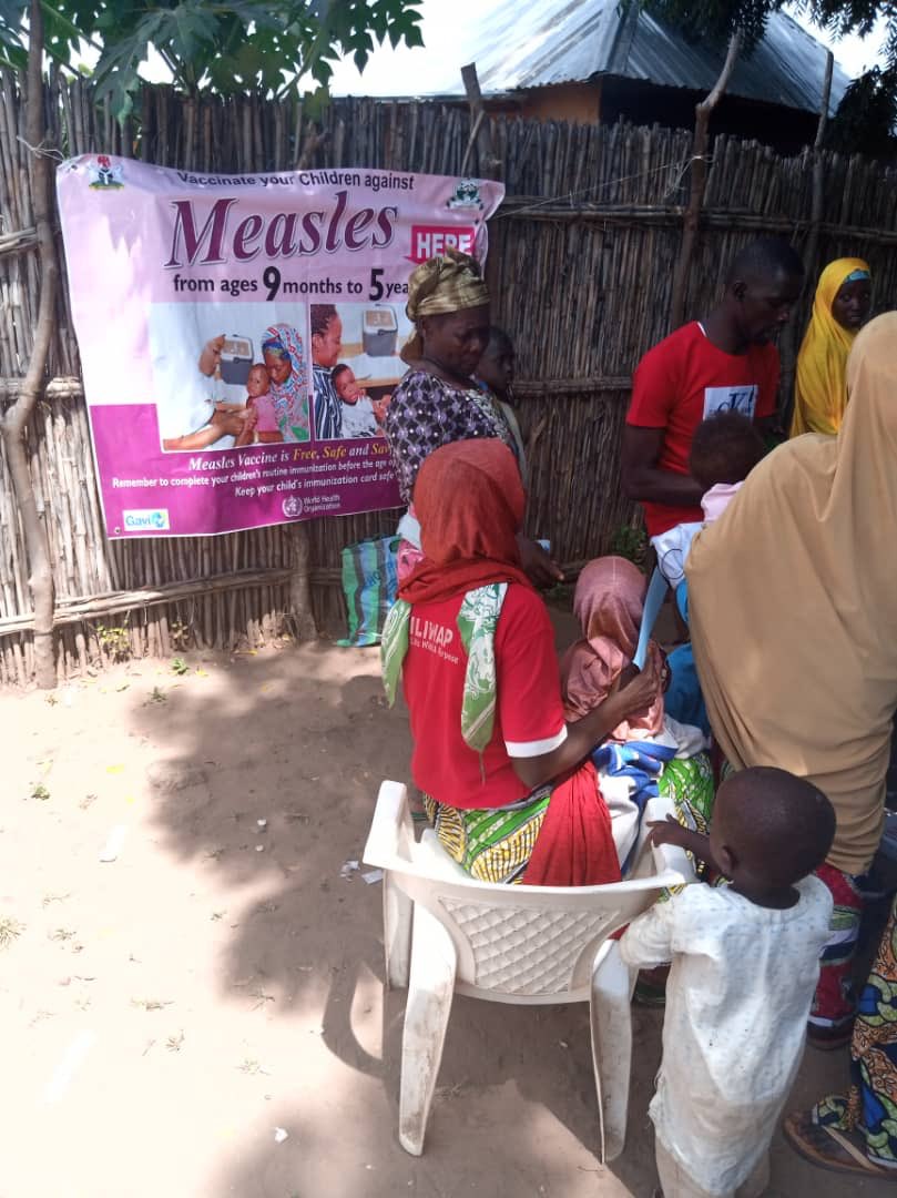 M_AdabaSoyemi's tweet photo. Integrated #measles &amp; #meningitis-A #immunization exercise in #Yulu settlement, #Bam Bam Ward in #Balanga South LGA, #Gombe State cousins, Alamin &amp; Zaiyanu display their cards, 
📸 : charles ode

#VaccinesWork

@UNICEF_Nigeria @UNICEF @UNICEFC4D @gavi @NphcdaNG @pterigoid https://t.co/vKYJGIDac6