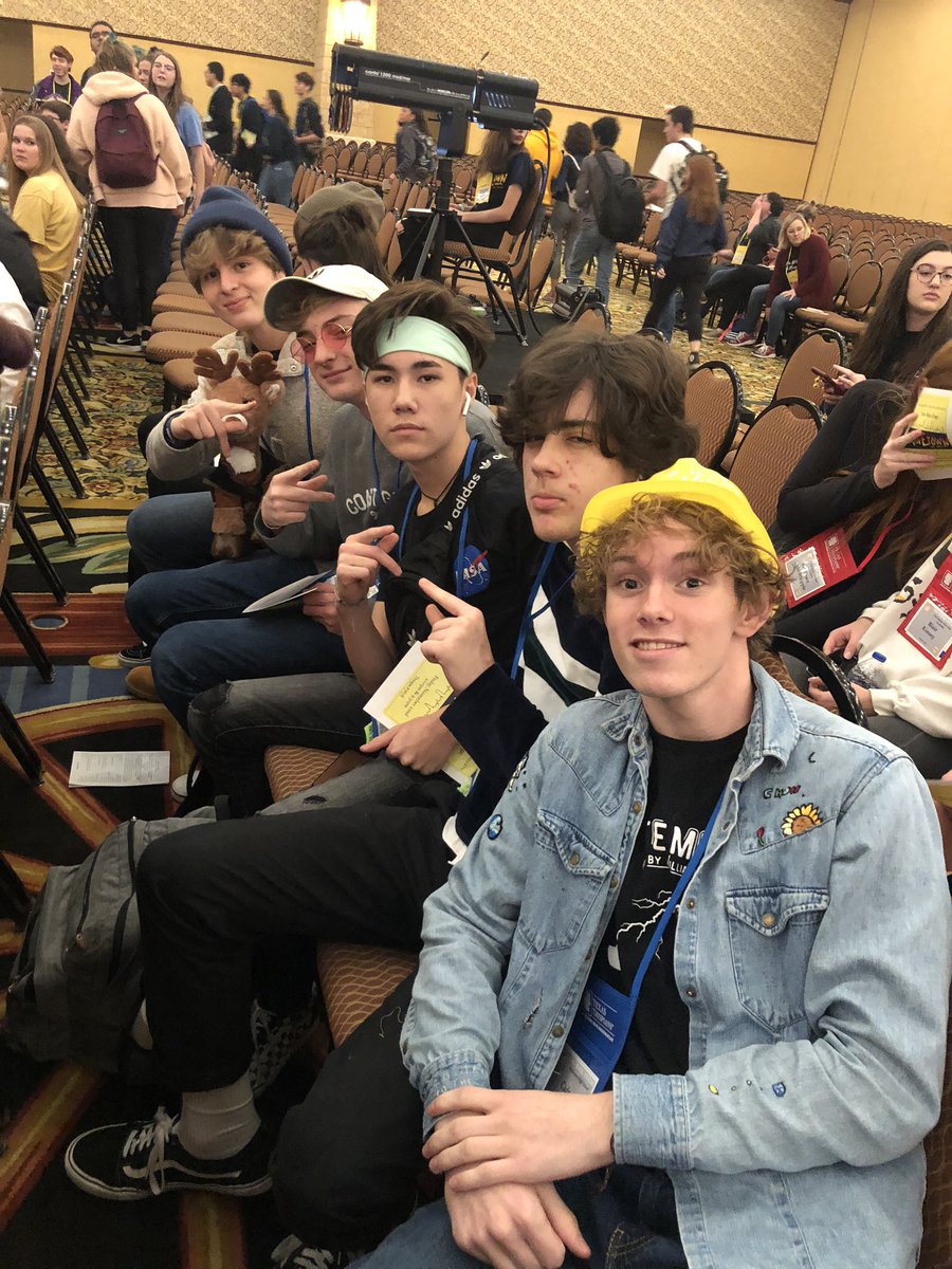 TheGuysTXSF's tweet photo. Urinetown! #ttsf19 #festivalfun3604 https://t.co/47SWuNjLxE